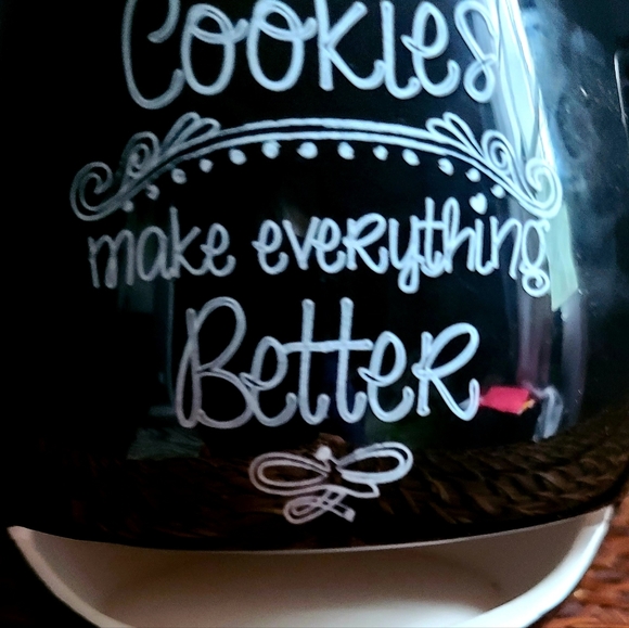 Avon Mug with special opening to insert Cookies into Mug. - Picture 9 of 10